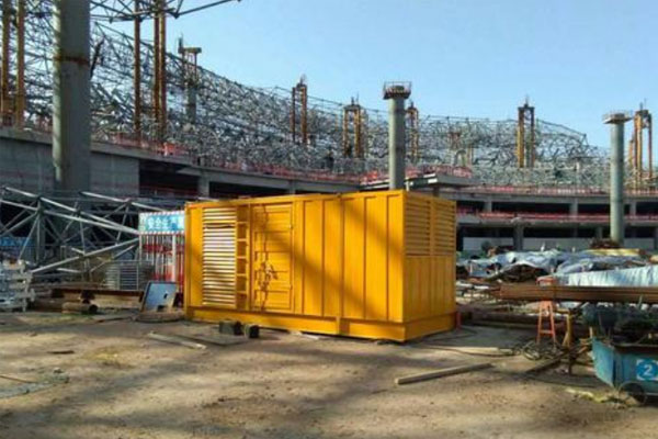 阜城发电机出租如何判断空气滤清器是否需要更换？
